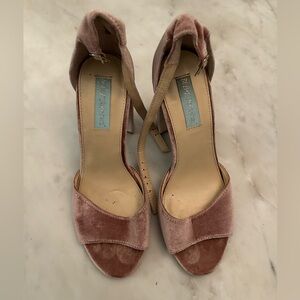 Betsy Johnson heels!